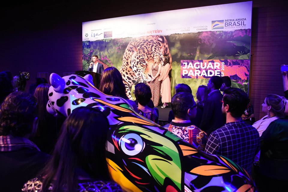 Conheça a Jaguar Parade Brasil